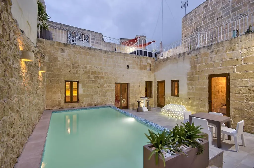 Ta Rozamari Villa Zejtun Malta